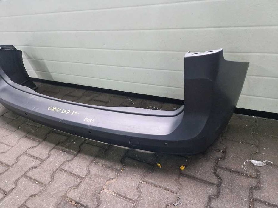 Volkswagen Caddy 2K7 20 r.- Zderzak Tył