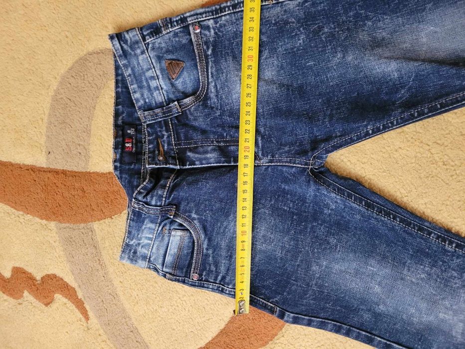 Джинси на хлопчика розмір 134