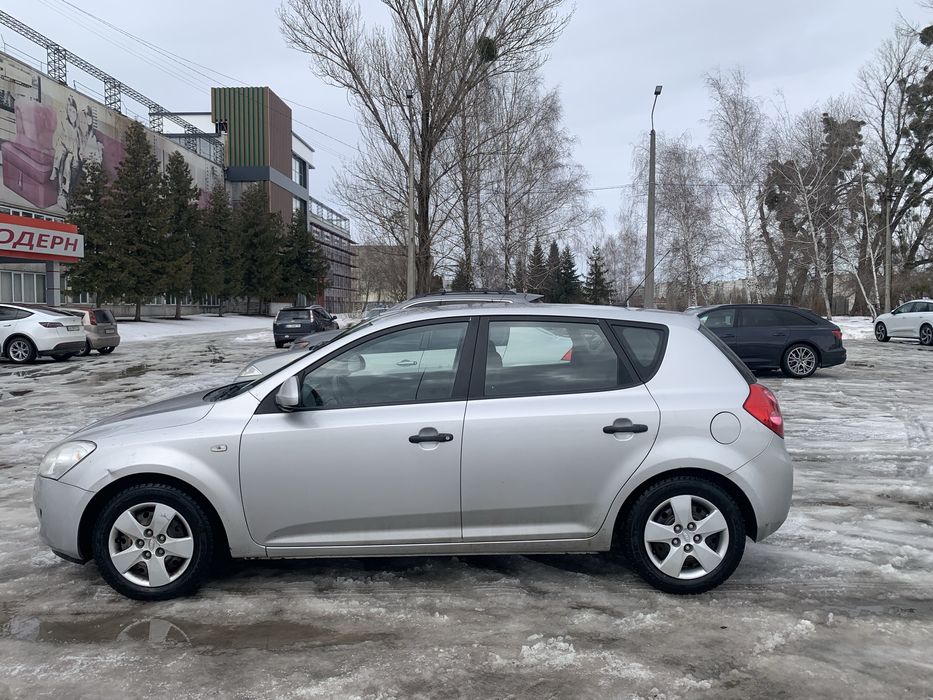 Kia ceed 2008 1.4
