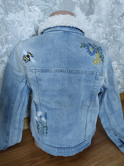 Джинсова куртка піджак з вишивкою на 9-10 років