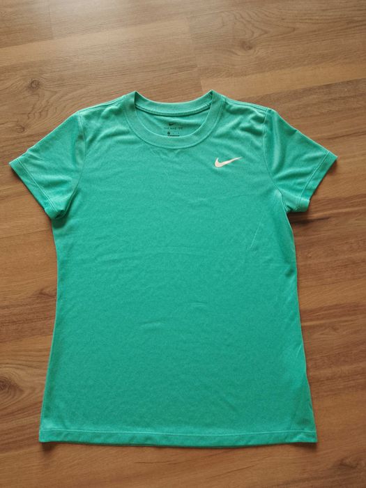 Zielony t-shirt NIKE TEE Dri-Fit - rozm. 38 - 38/40