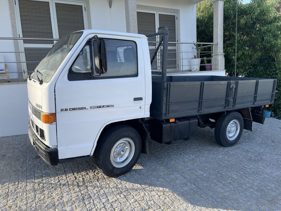 Isuzu NKR 2.8 Direct Injection