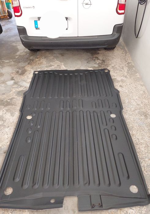Proteção mala opel combo L2