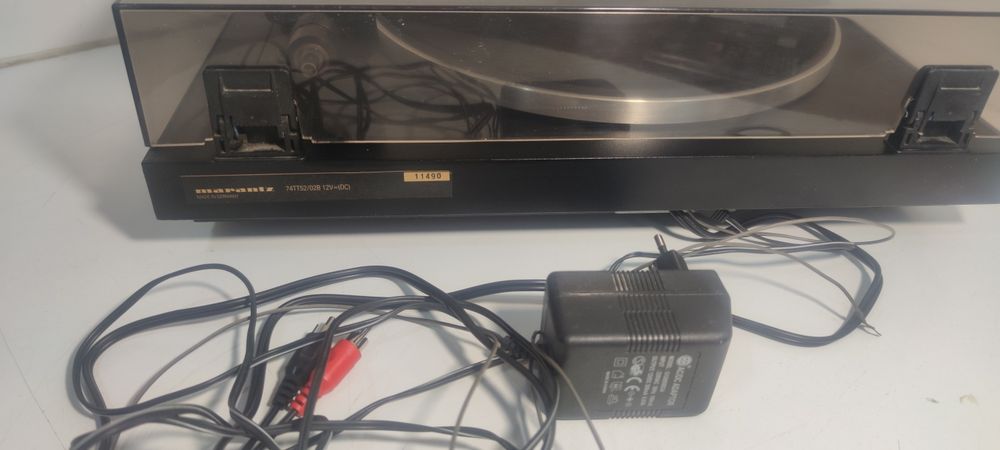 Gira disco Marantz TT-52 com cabeça Ortofon