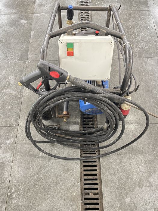 Мийка високого тиску