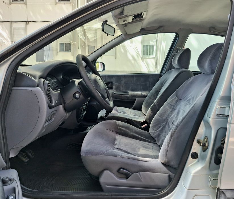 Renault Megane Classic 1.4i 16v Nacional
