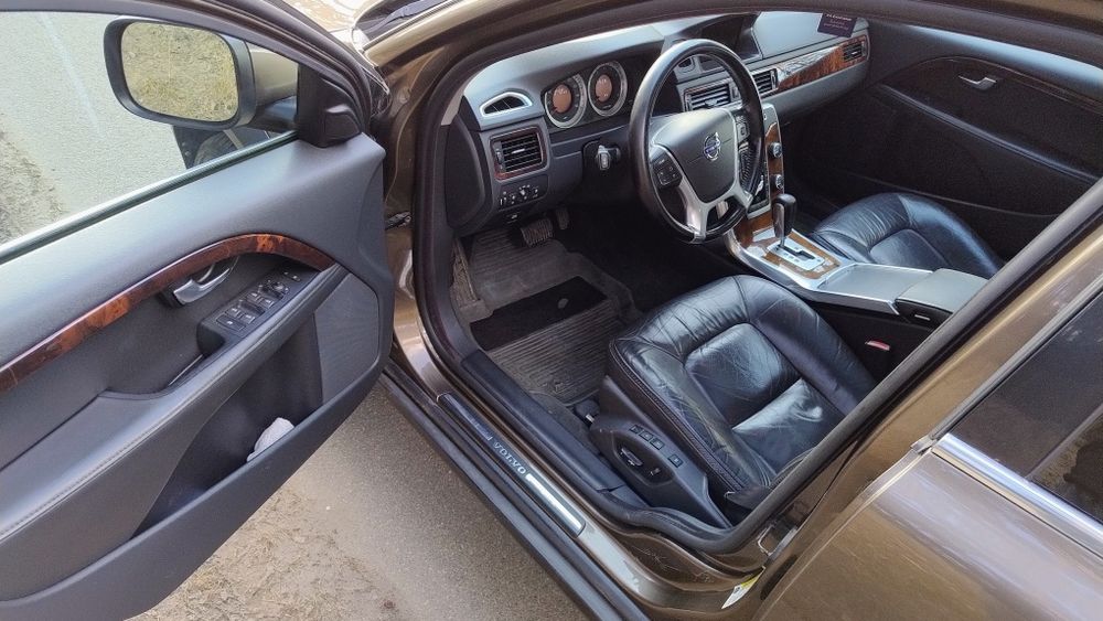 Volvo XC 70 2012r AWD 3.2