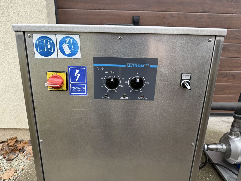 Myjka ultradźwiękowa przemysłowa firmy ULTRON