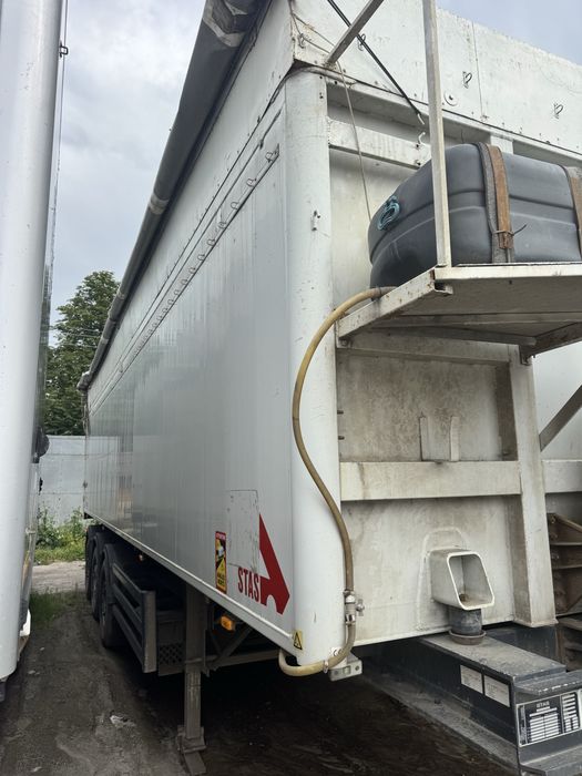 Напівпричіп самоскид