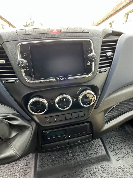 Iveco Daili 35-180 faktura VAT jak nowy