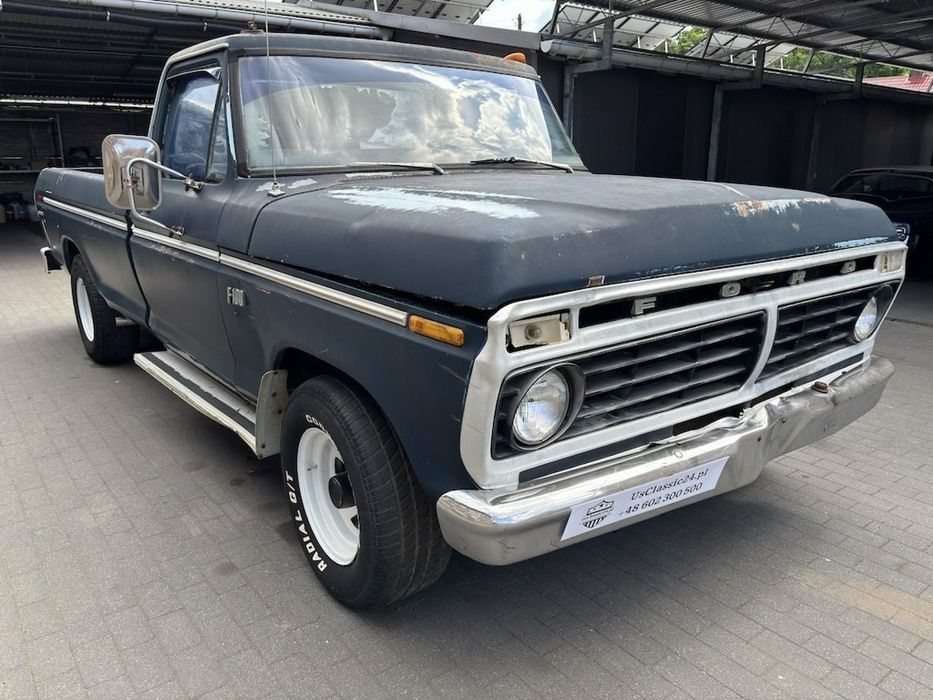 Ford  Ford F-100 Custom Poszukiwany Rocznik 1975 Silnik 302 V8