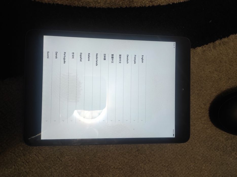 Продам Ipad mini 1 на айклауді стан хороший