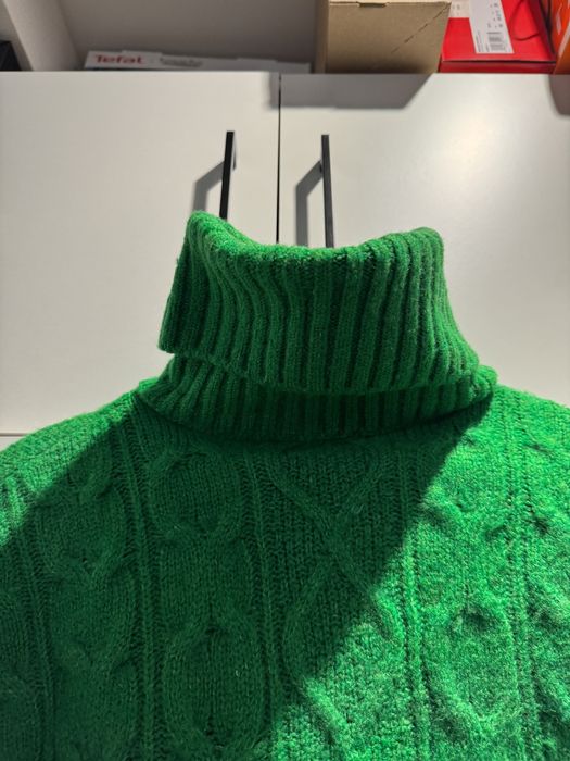 Свитер Stradivarius ХS