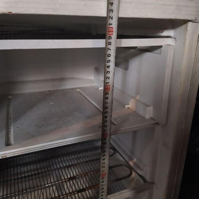 Продам холодильник фірми VESTFROST. Ціна 1800.