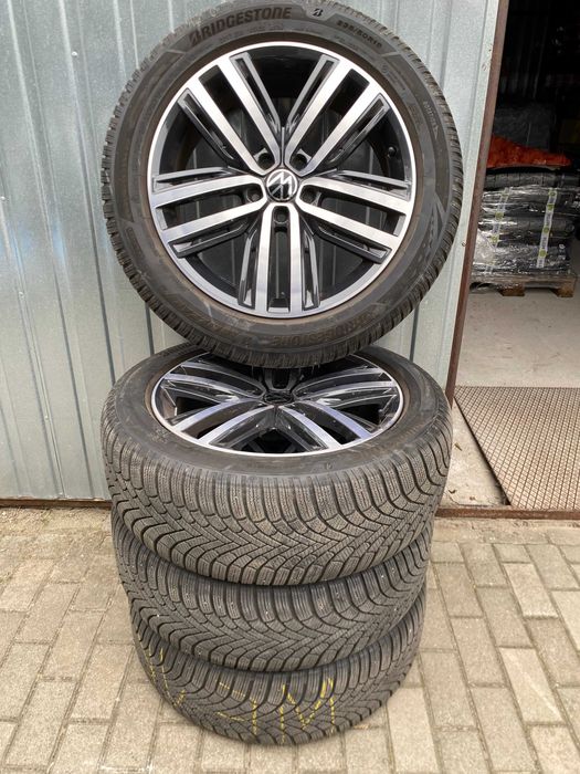Koła zestaw opony Bridgestone 235/50 R19 ZIMA z felgami VW oryginał 19 cali na 7J tylko 1 sezon używane