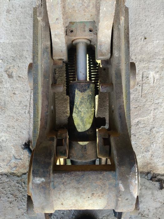 Złącze hydrauliczne do koparki JCB 3CX