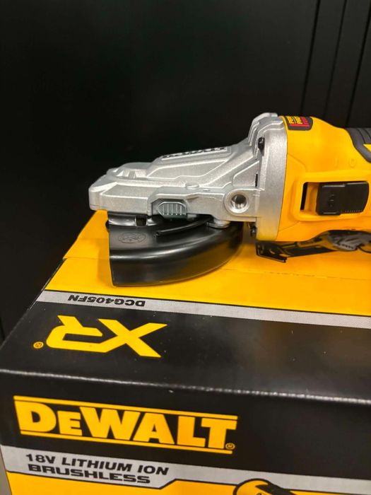 Szlifierka kątowa DeWalt DCG405F z plaskim przodem nówka