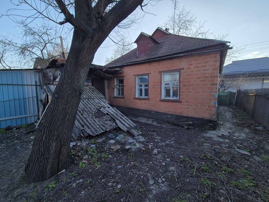 Продам частину будинку р-н вул.Авіаторська