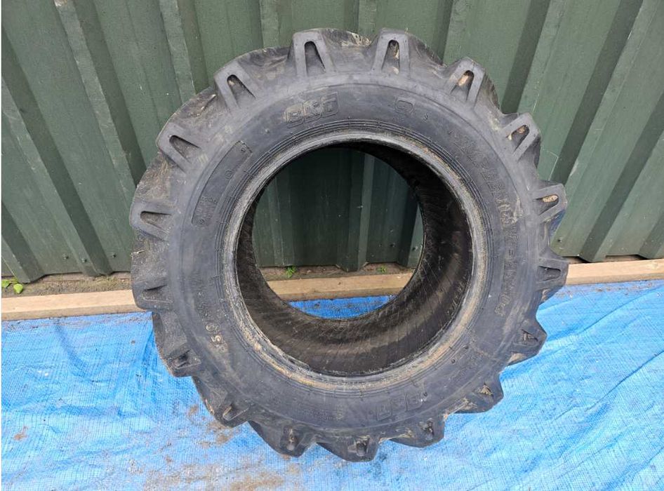 Opona Bkt 15,0 15.0/55 - R 17 As 504 15.0/55-17 Implement