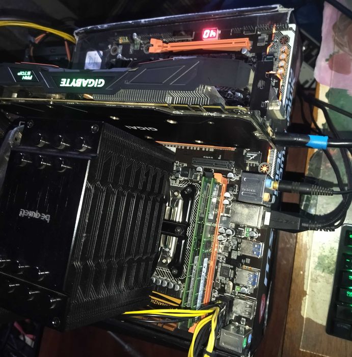 10-ядерний комплект Huananzhi x79 Gaming Deluxe  e5 2690 v2 64GB ddr3