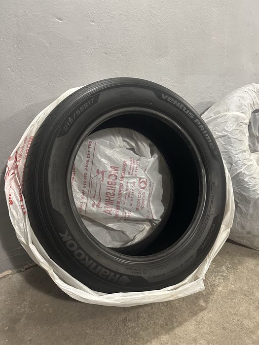Резина Hankook 215/55/17