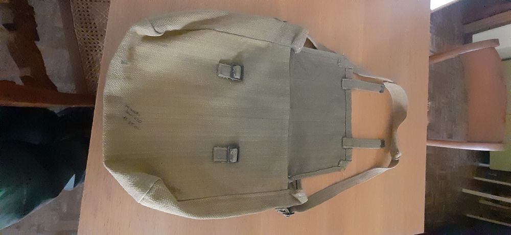 Saco a tiracolo militar