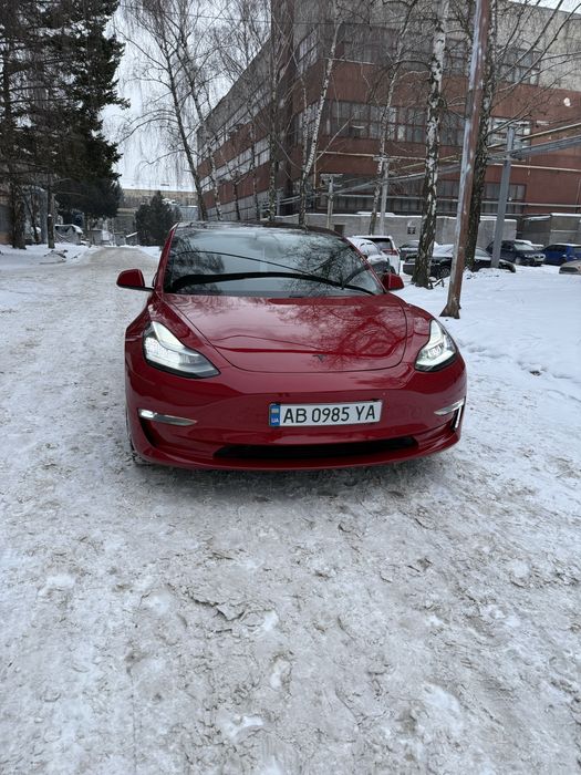 TESLA MODEL 3 (2020 рік)