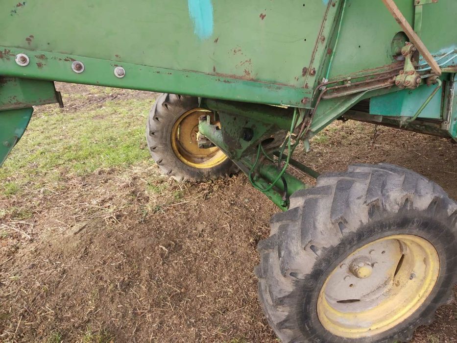 Комбайн John Deere 955