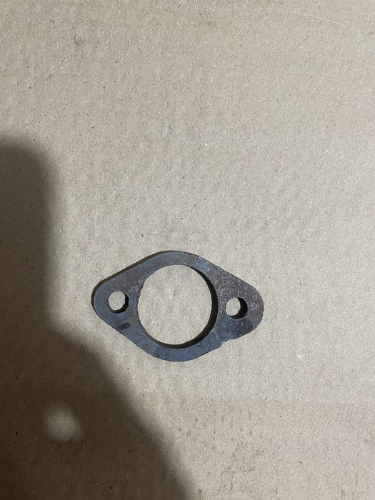 Фланец выхлопной трубы