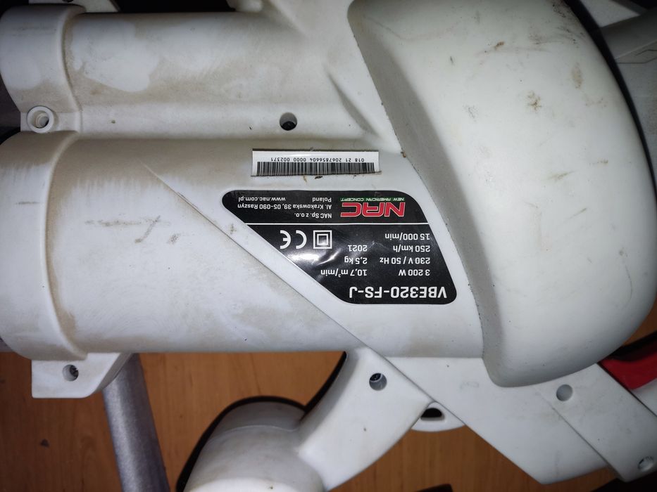 Odkurzacz ogrodowy NAC VBE320-FS-J