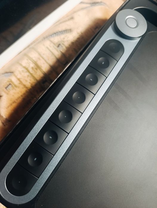 Графічний планшет Huion Inspiroy Dial Q620M