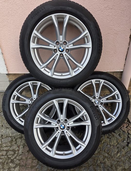 Felgi z oponami caloroczne BMW 7 I7 G70 X3 G45 8,5x19 ET26 5x112