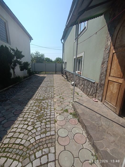 Продаж ВЕЛИКОГО Будинку 13 км від Мукачева