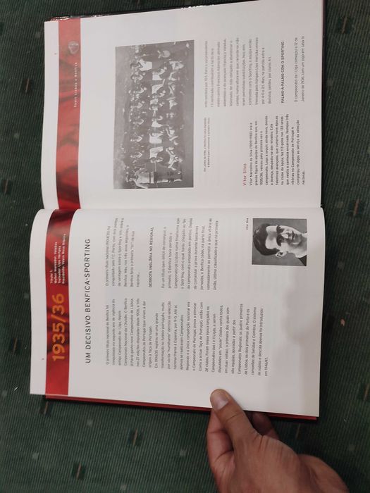 Sport Lisboa e Benfica Campeão - 1935/2005