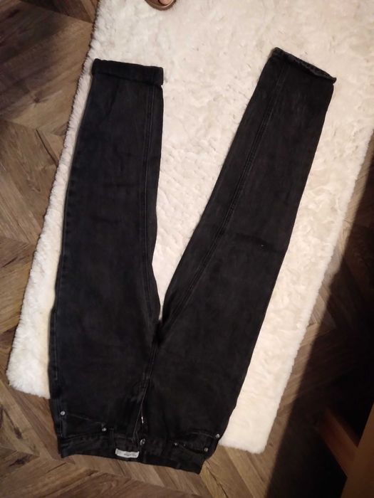 Spodnie jeans damskie pull&bear