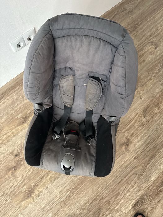 Автокресло Maxi Cosi 9-18 кг.