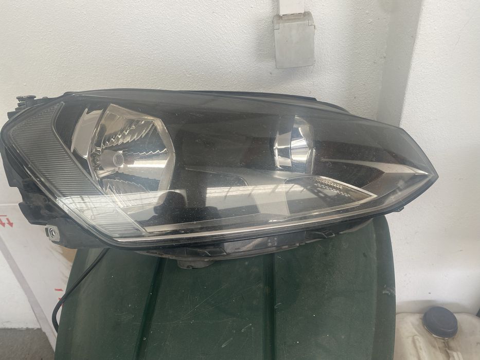 Farol golf direito vw golf