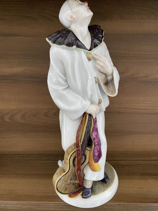 Пьеро фарфор статуетка арт-деко Карл Энс