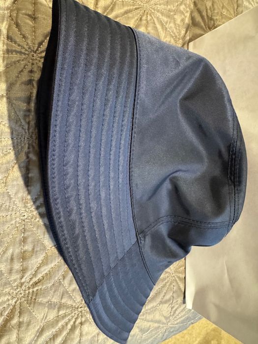 Prada Re Nylon kapelusz unisex wodoodporny M logo oryginalny z metkami