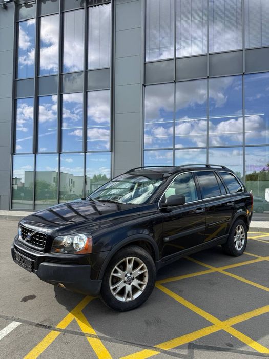 Volvo XC 90 в Київі
