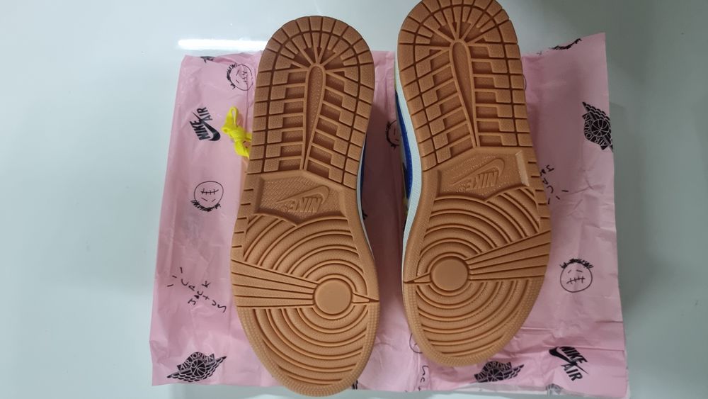 Air Jordan Travis Scott