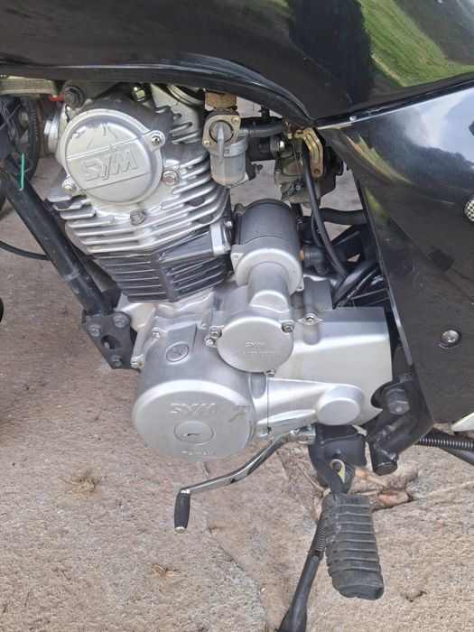 Moto 125cv em bom estado