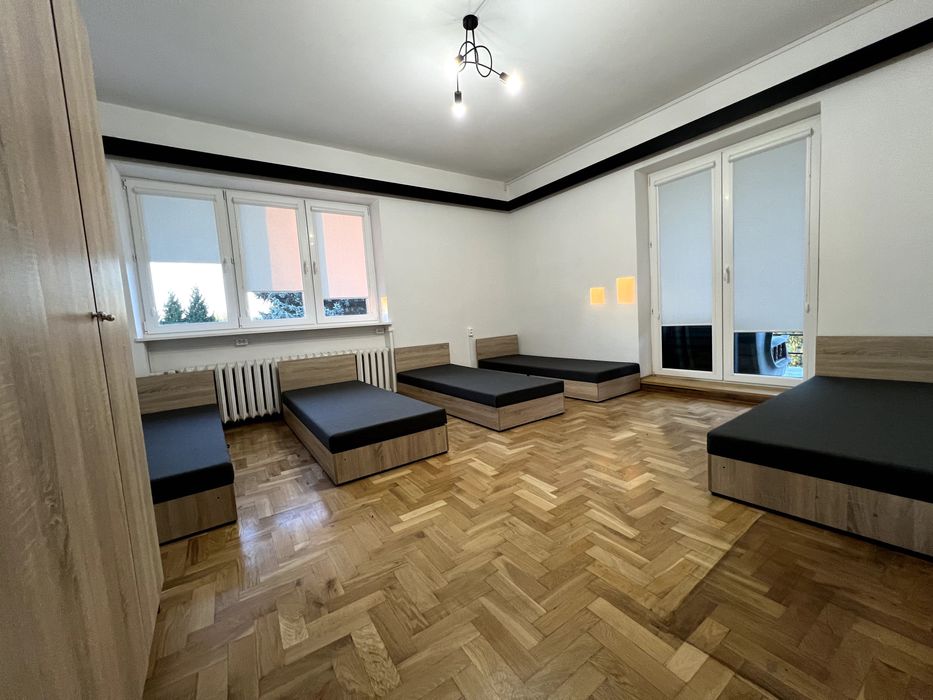 NOCLEGI dla FIRM obok A1 i Andrzejowa 10 min Olechów od 20 do 60 osób