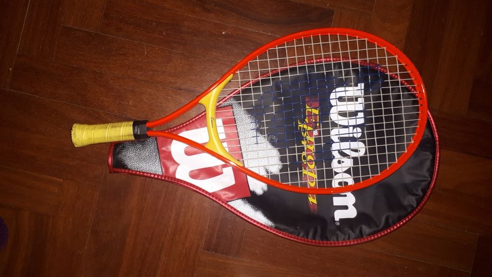 Raquete inesis e capa wilson