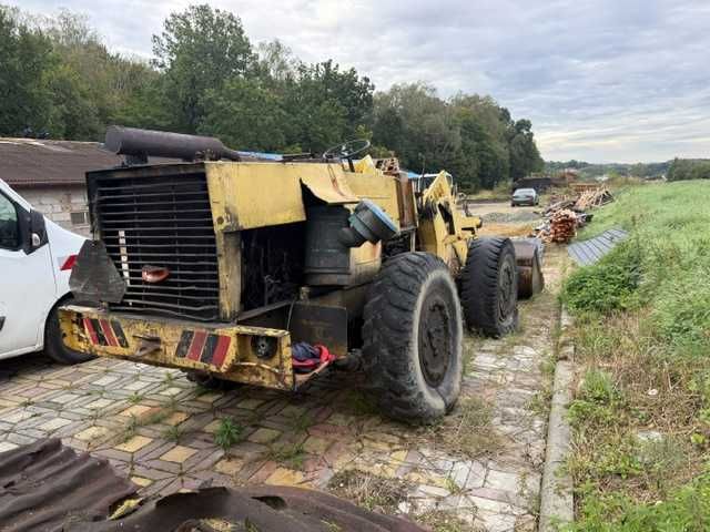 ładowarka Fadroma Ł-200 / L200 w stanie uszkodzonym