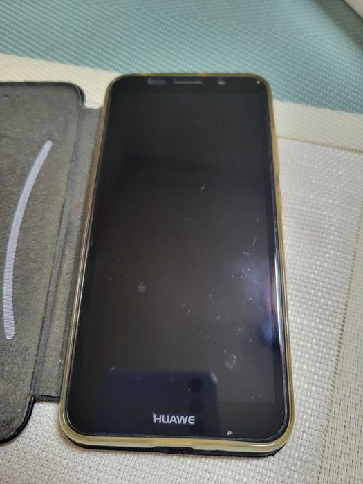 Смартфон Huawei Y5 чорний