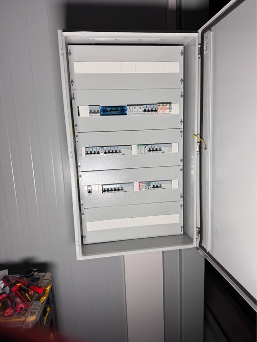 Kompleksowe usługi elektryczne