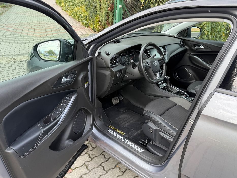 Opel Grandland X Automat , przebieg 30 tyś km. 2.0d 177ps