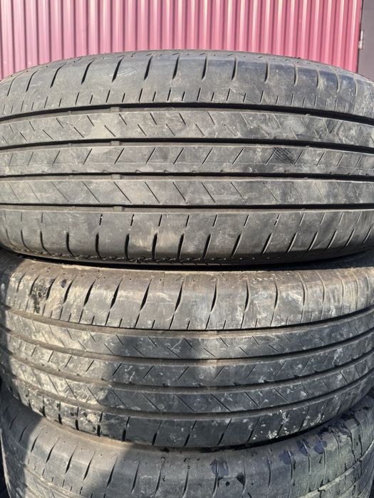 Резина шина колесо Bridgestone Alenza 001 R18 225 60 H