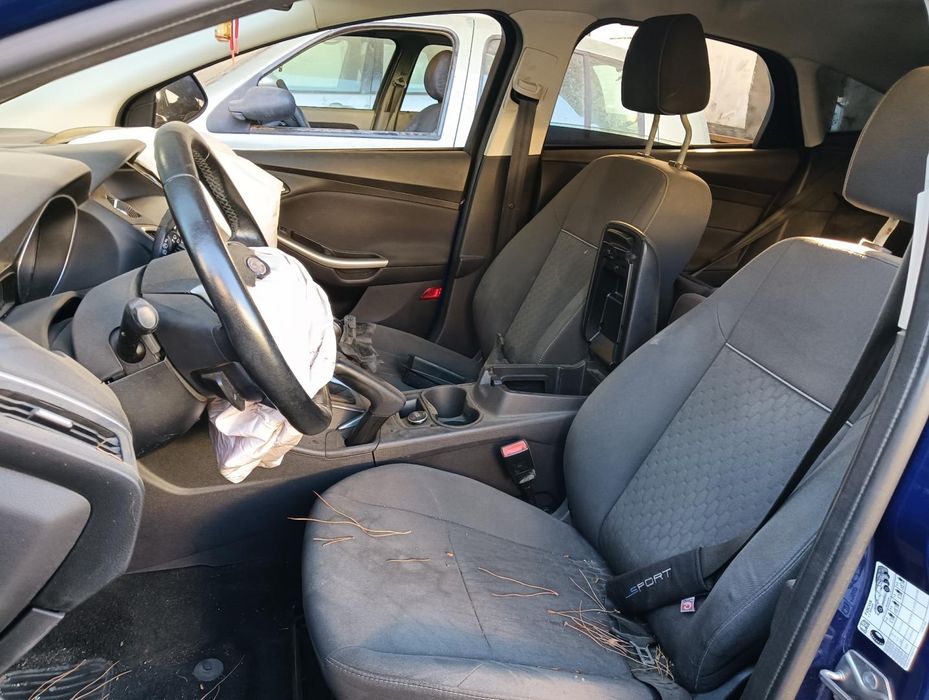 Banco Frente Esquerdo Ford Focus
